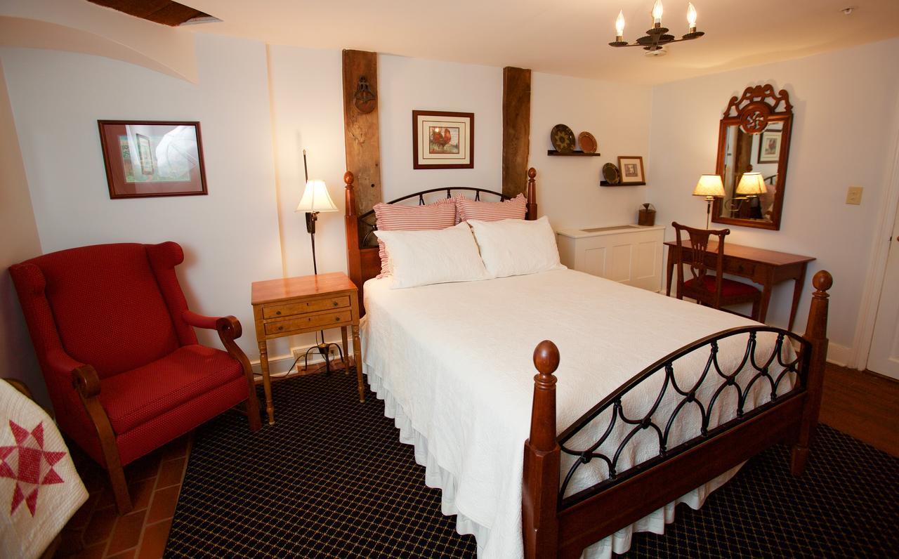 The Zevely Inn Winston-Salem Exterior photo